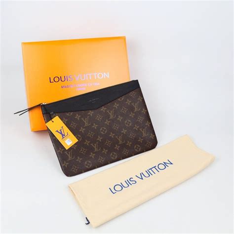 louis vuitton key pouch uk|louis vuitton key pouch bloomingdale's.